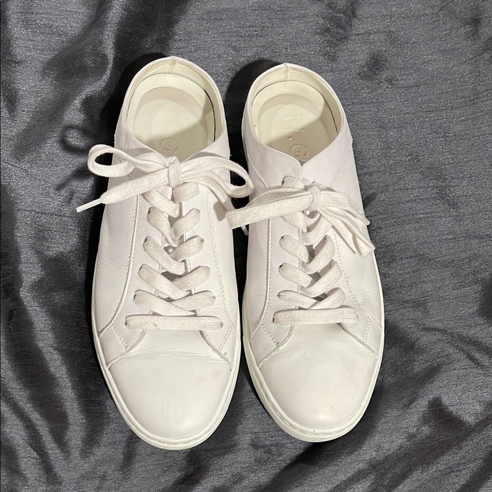 M.Gemi White Leather Lace- Up Sneakers